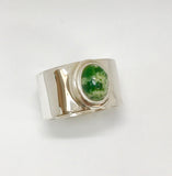 earth ring - mid green/white