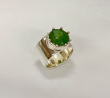 bloom ring - mid green / white inclusion