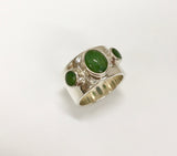 longevity ring - light green / light inclusion