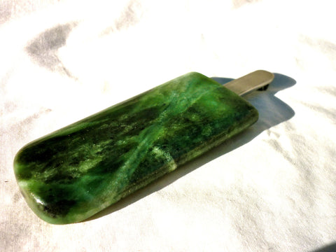 Pounamu Popsicle Sculpture