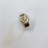 lady hunter ring - med band, small bullet clear zirconia
