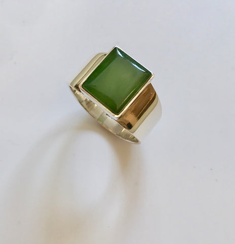 pounamu signet ring (light)